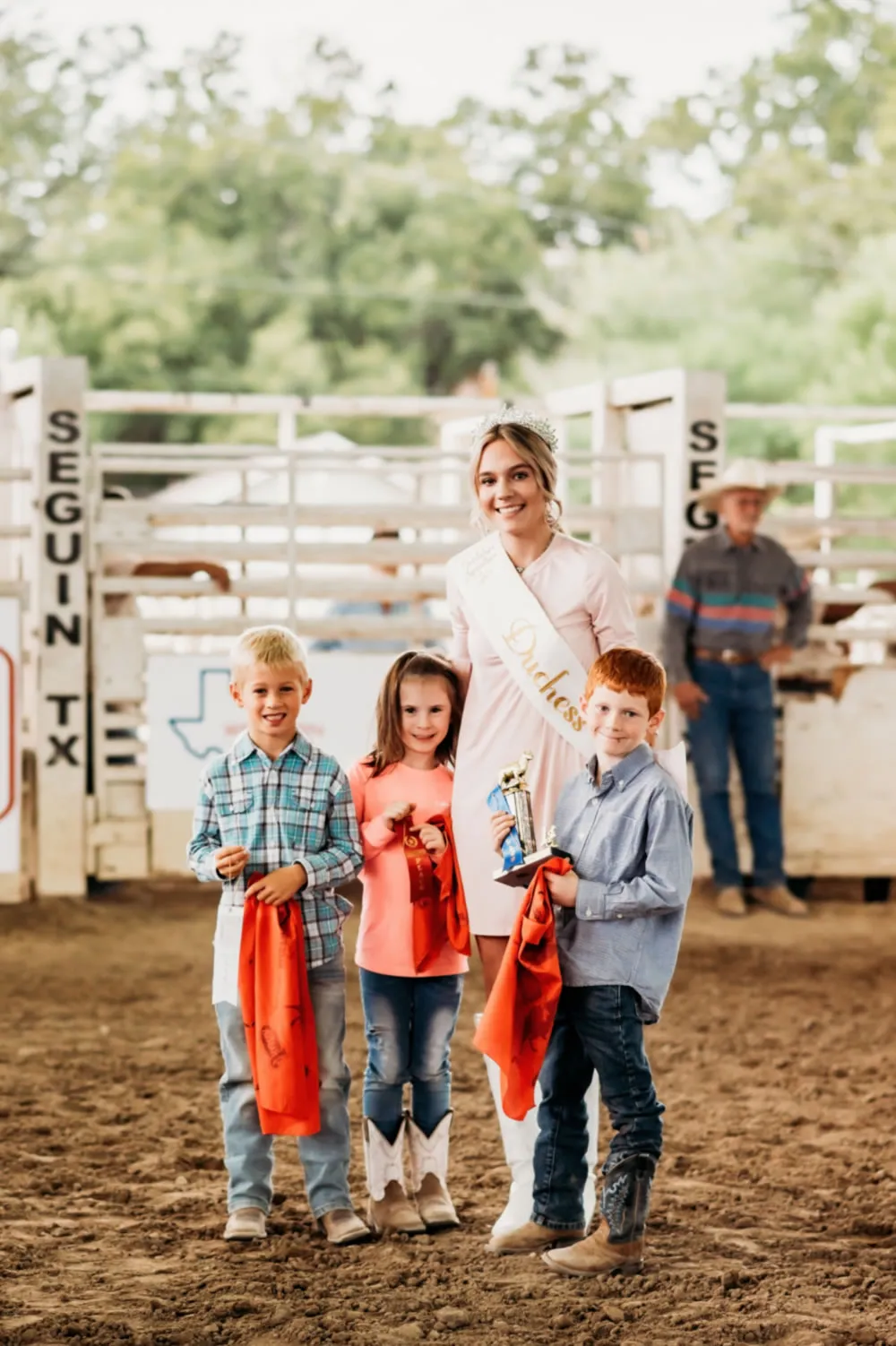 Mutton bustin&rsquo; competitor